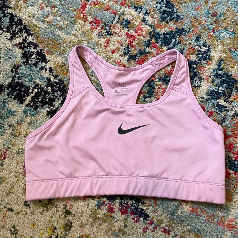 Nike Dri-Fit Swoosh Sports Bra